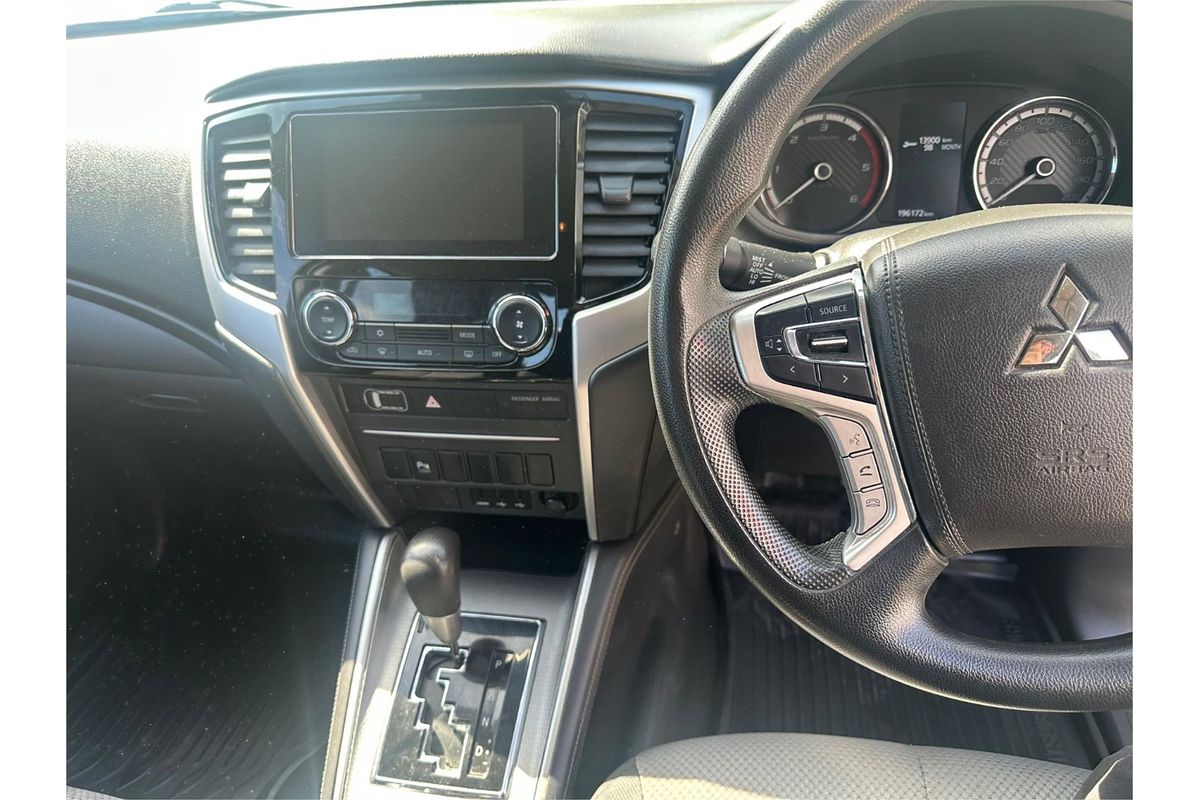 2019 Mitsubishi Triton GLX+ MR 4X4