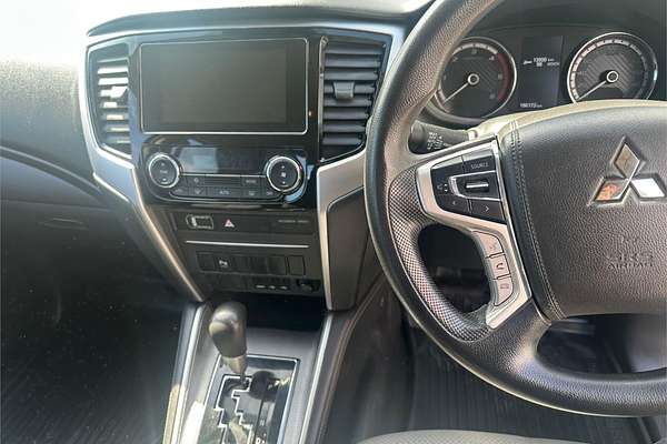 2019 Mitsubishi Triton GLX+ MR 4X4