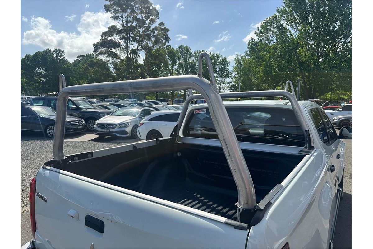 2019 Mitsubishi Triton GLX+ MR 4X4