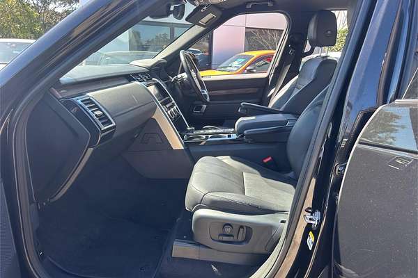 2020 Land Rover Discovery SD6 HSE Series 5