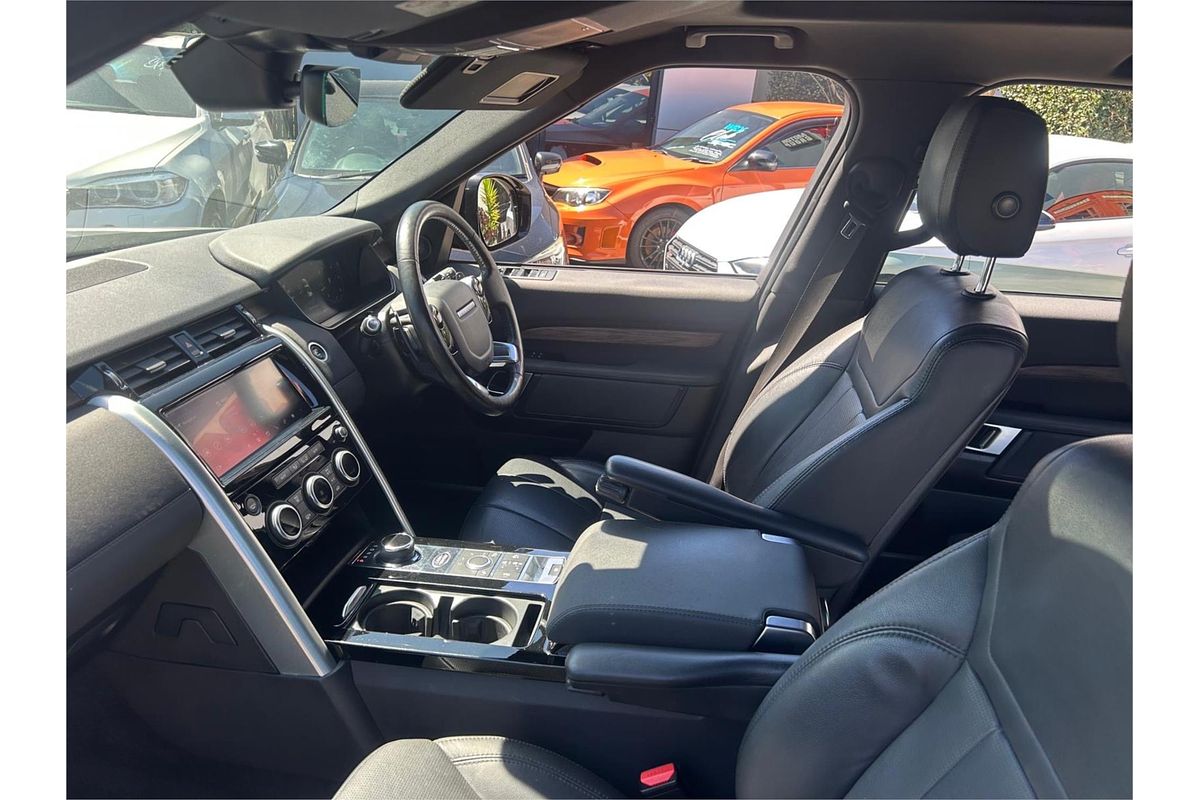 2020 Land Rover Discovery SD6 HSE Series 5