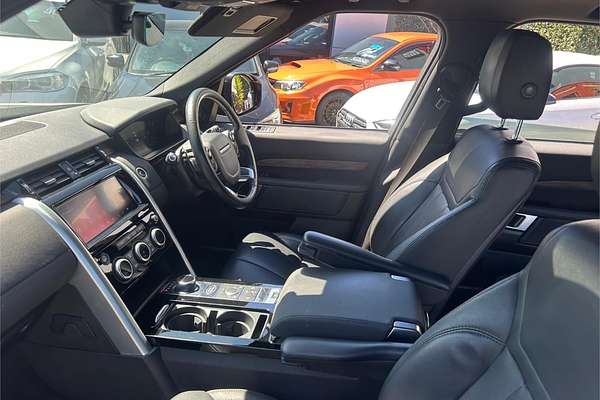 2020 Land Rover Discovery SD6 HSE Series 5