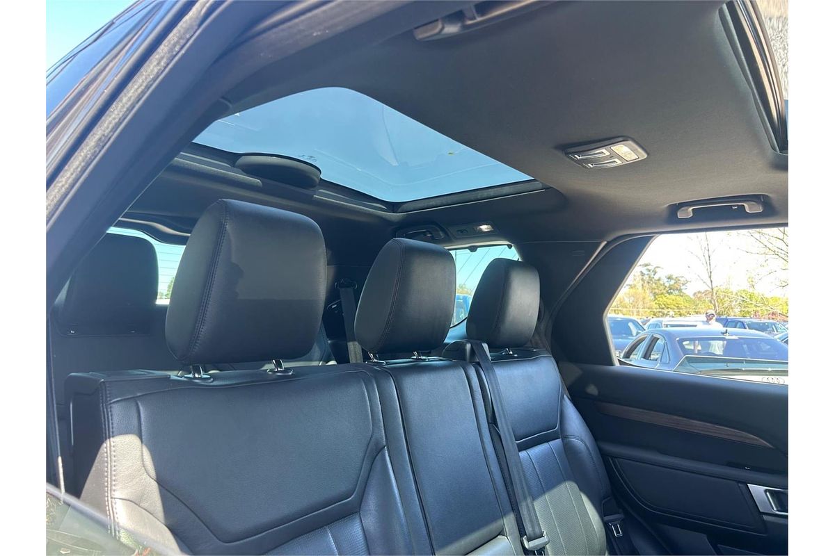 2020 Land Rover Discovery SD6 HSE Series 5