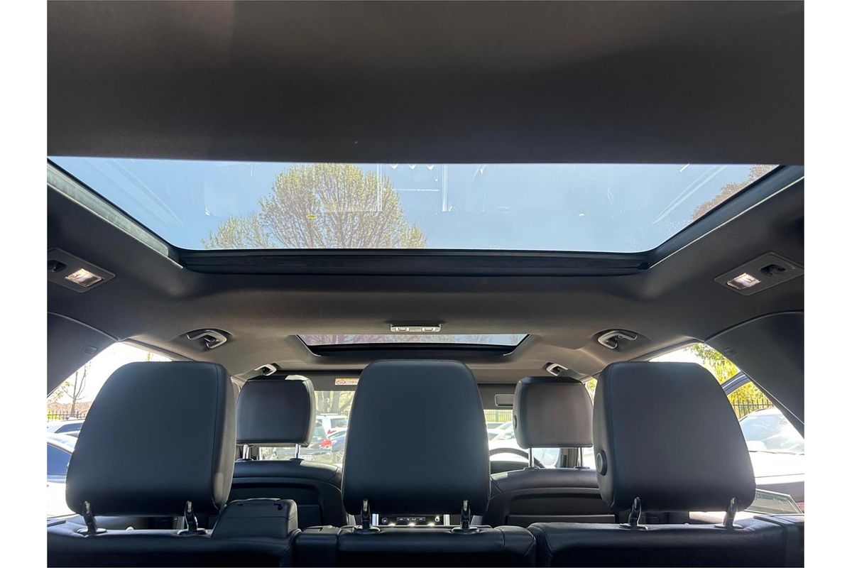 2020 Land Rover Discovery SD6 HSE Series 5