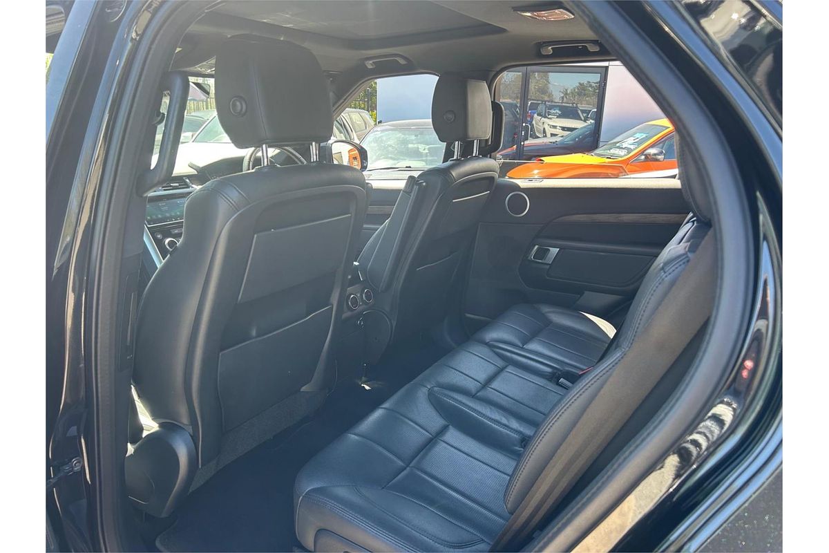 2020 Land Rover Discovery SD6 HSE Series 5