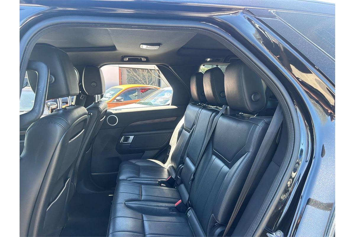 2020 Land Rover Discovery SD6 HSE Series 5