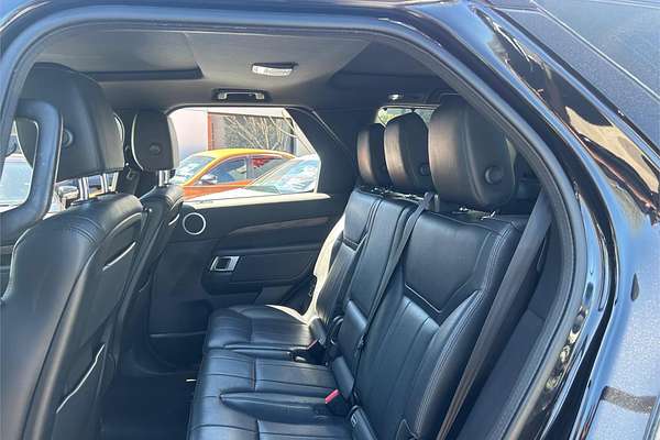 2020 Land Rover Discovery SD6 HSE Series 5