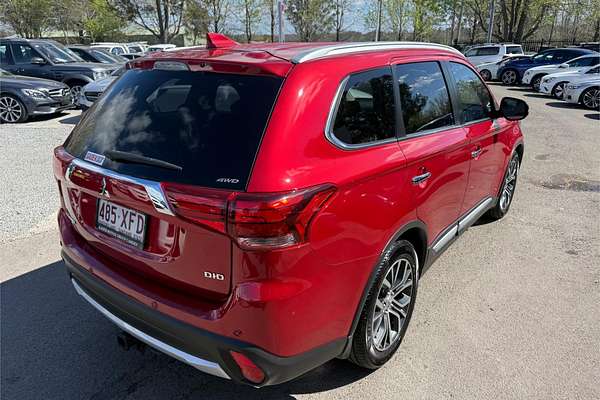 2017 Mitsubishi Outlander Exceed ZK
