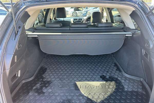 2017 Subaru Outback 2.5i Premium 5GEN