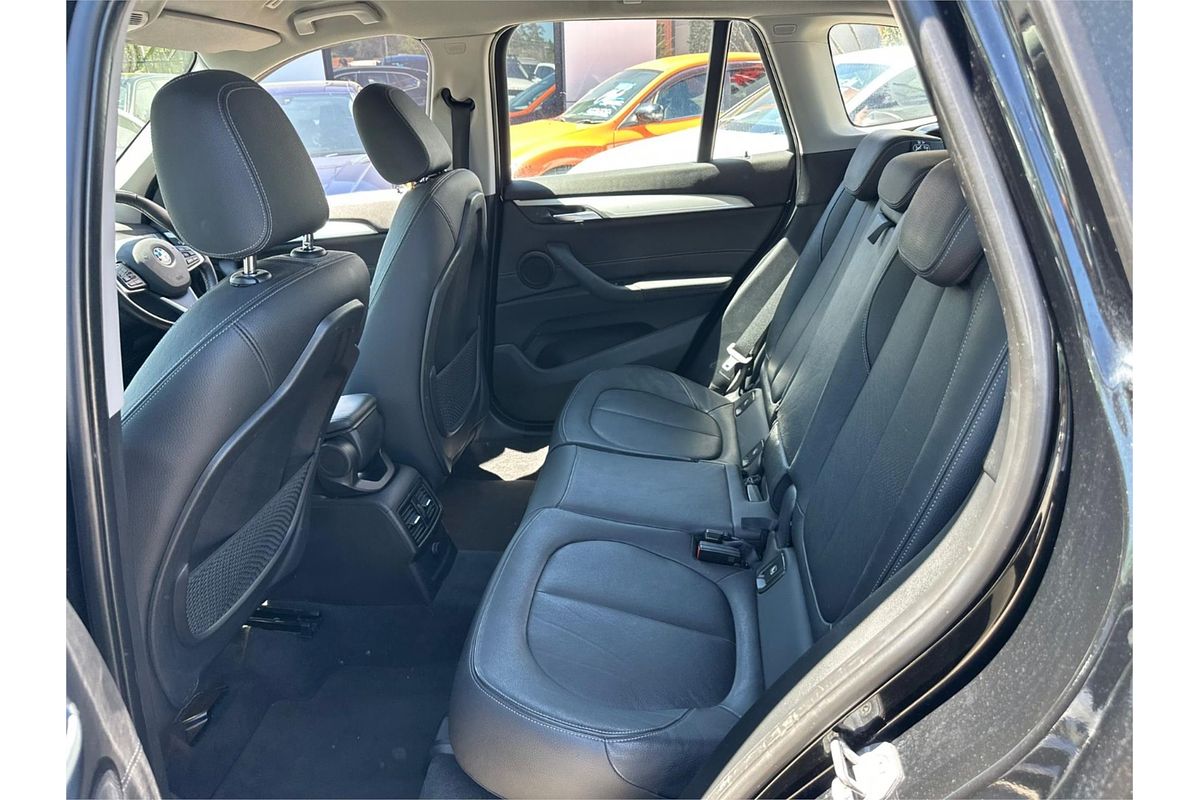 2017 BMW X1 sDrive18d F48