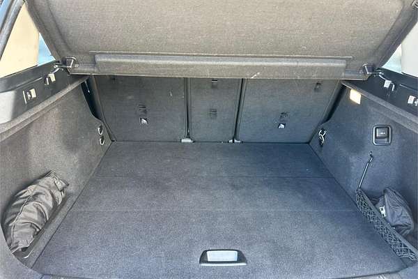 2017 BMW X1 sDrive18d F48