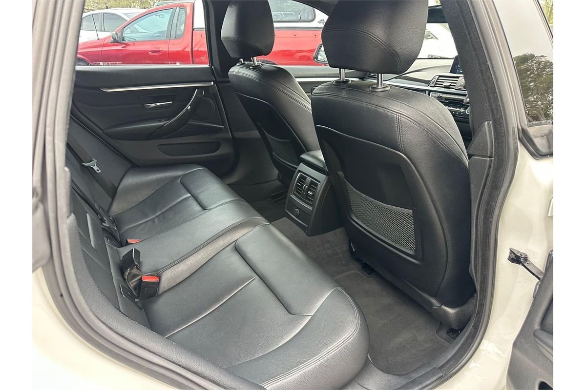 2017 BMW 4 Series 420i M Sport F36