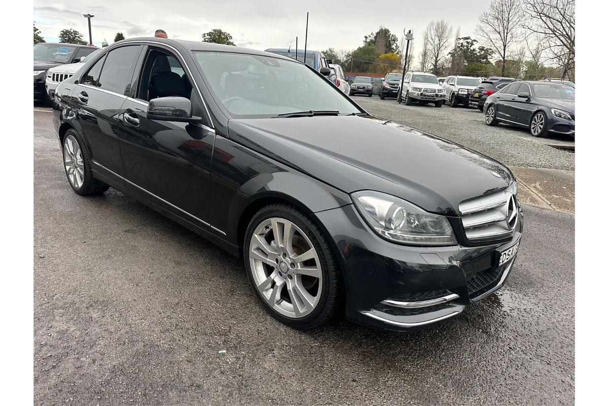 2012 Mercedes-Benz 250 CDI ELEGANCE BE W204 MY12