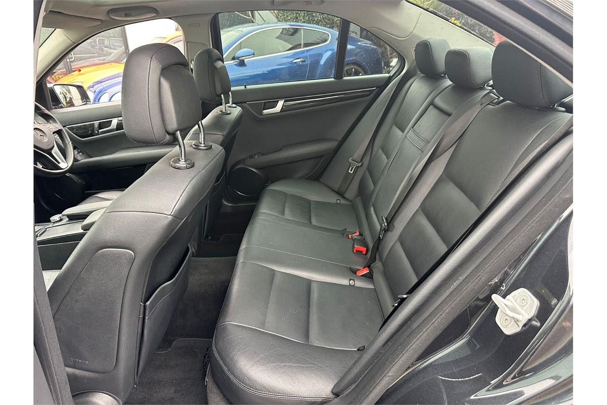 2012 Mercedes-Benz 250 CDI ELEGANCE BE W204 MY12