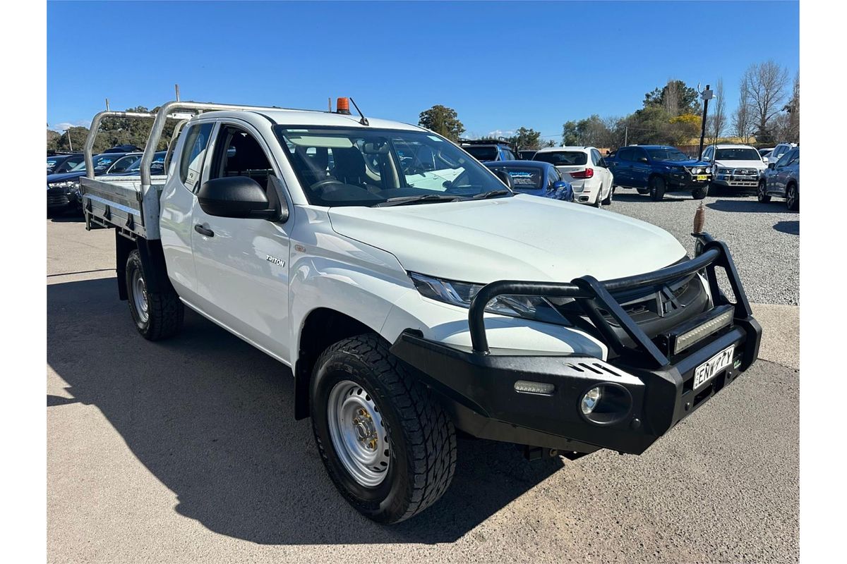 2021 Mitsubishi Triton GLX MR 4X4