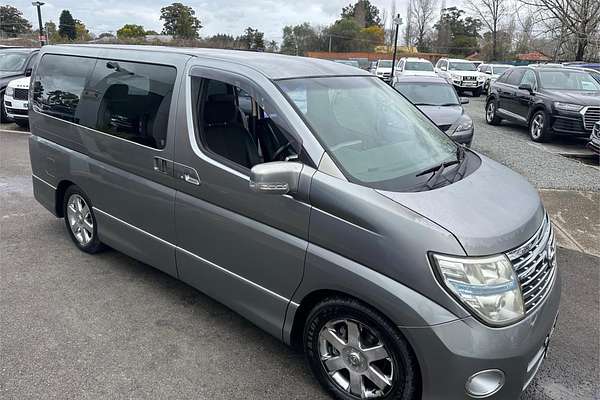 2005 Nissan Elgrand Highwaystar NE51