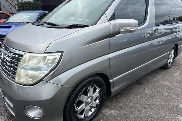 2005 Nissan Elgrand Highwaystar NE51