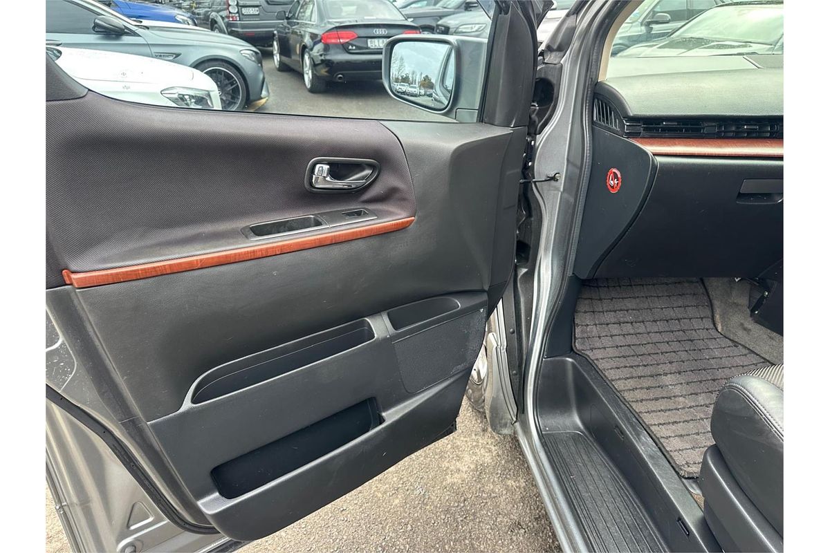 2005 Nissan Elgrand Highwaystar NE51