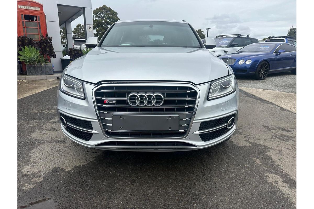 2014 Audi SQ5 TDI 8R