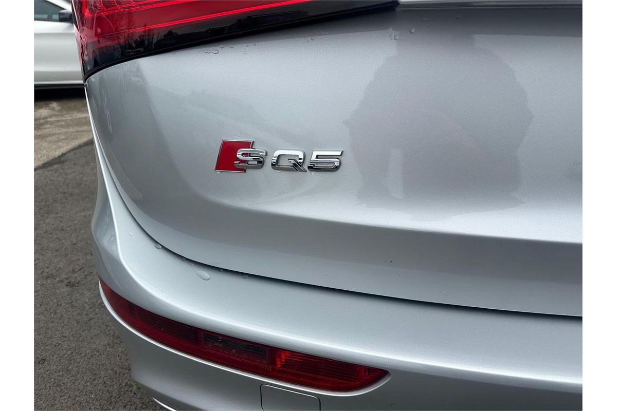 2014 Audi SQ5 TDI 8R