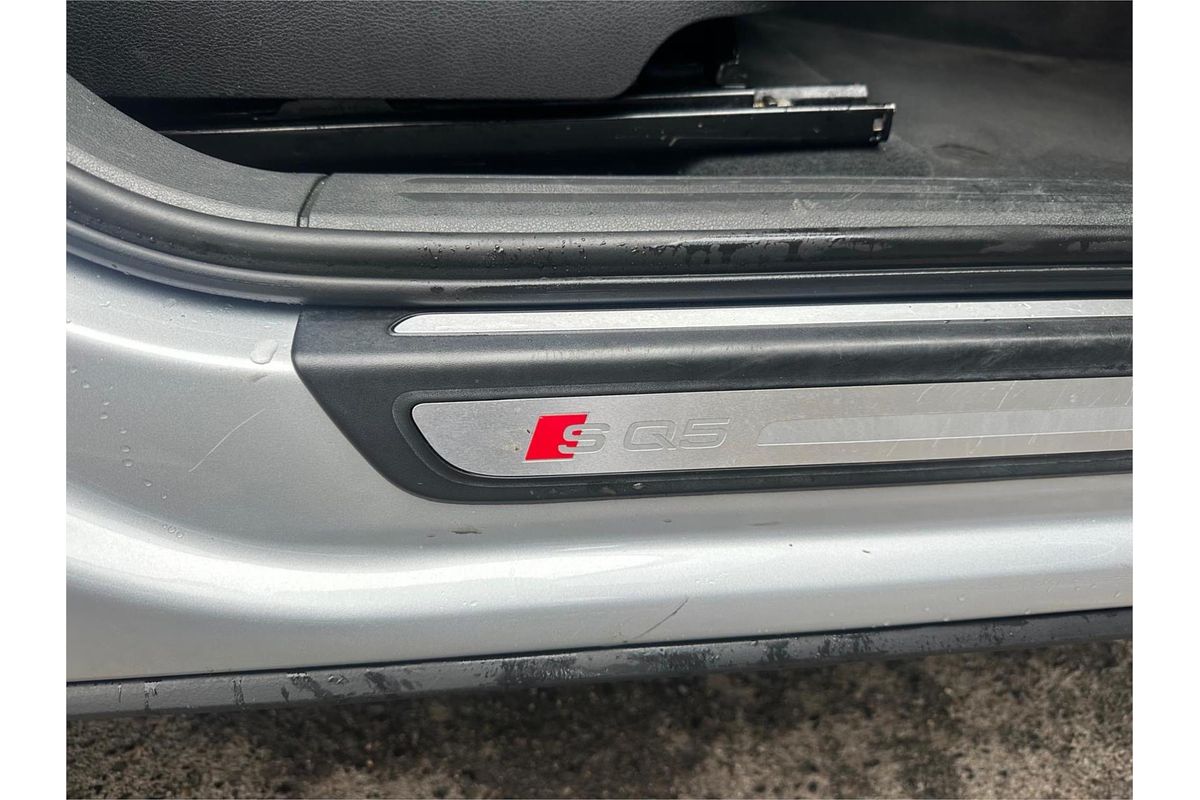 2014 Audi SQ5 TDI 8R