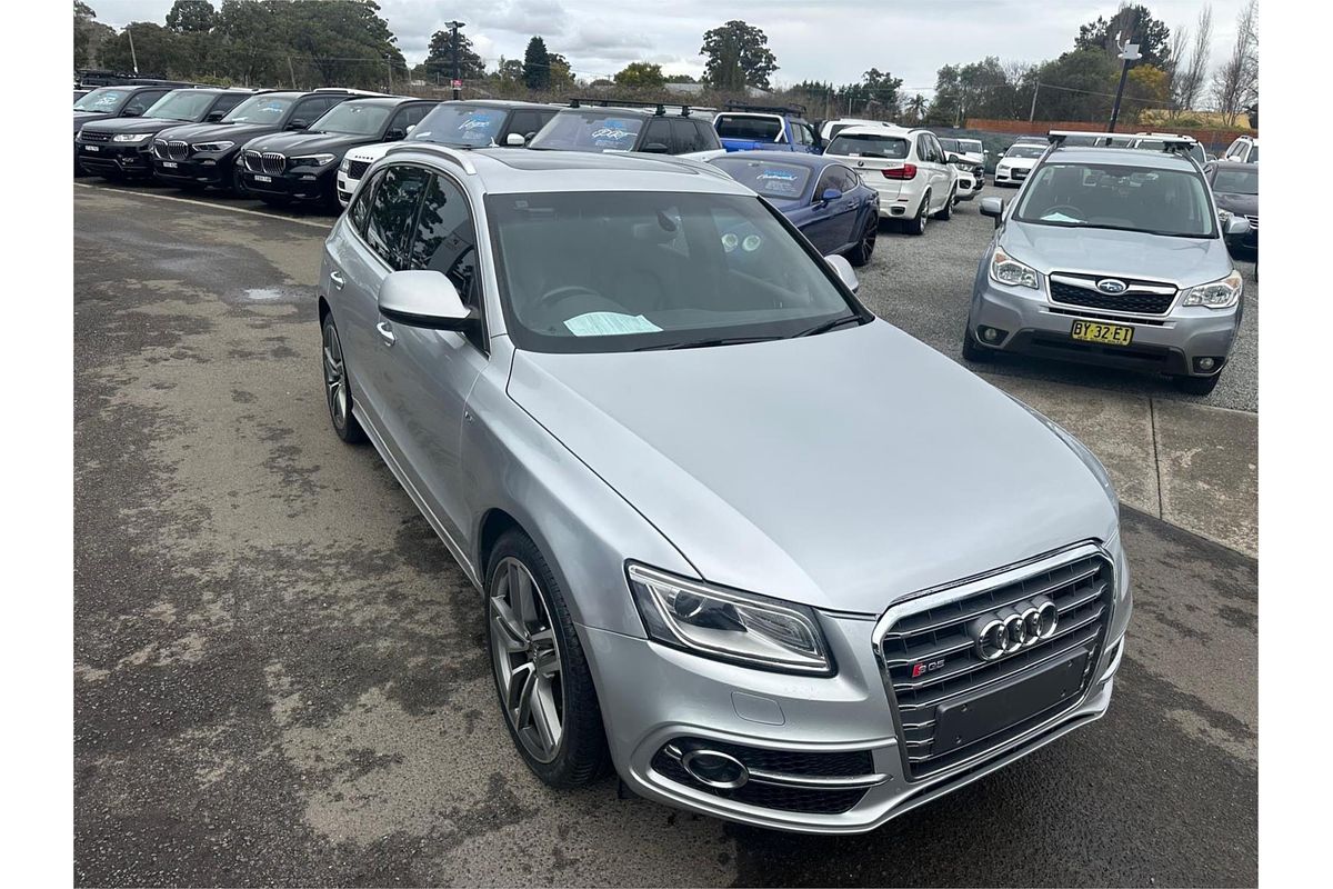 2014 Audi SQ5 TDI 8R