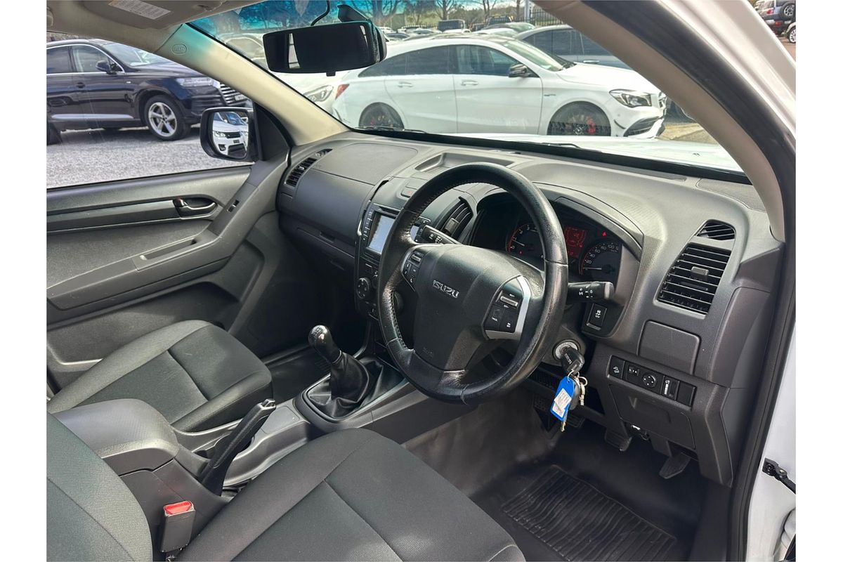 2017 Isuzu D-MAX SX (4x2) TF MY17 REAR WHEEL DRIVE