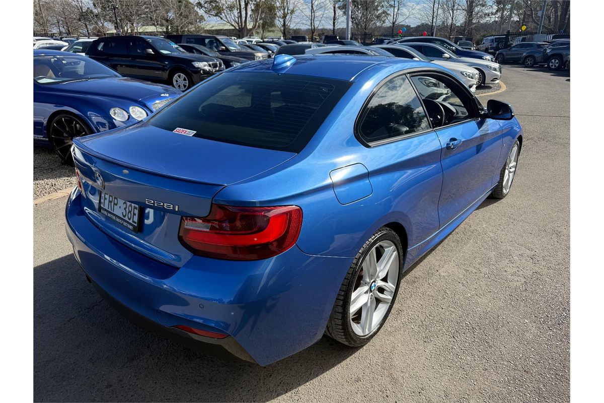 2015 BMW 2 28i M SPORT F22