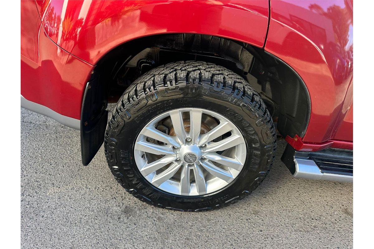 2018 Isuzu MU-X LS-T