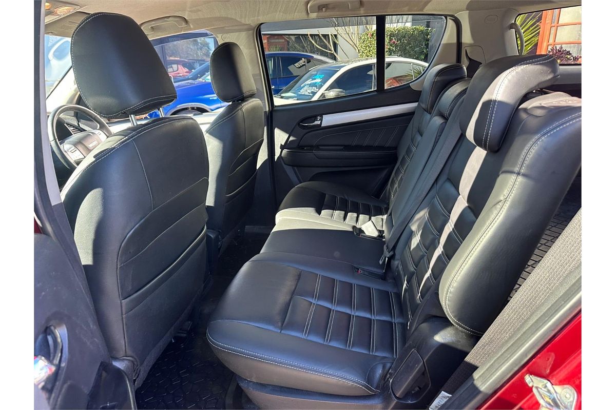 2018 Isuzu MU-X LS-T