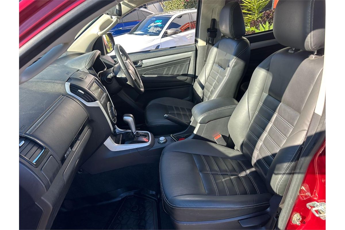 2018 Isuzu MU-X LS-T