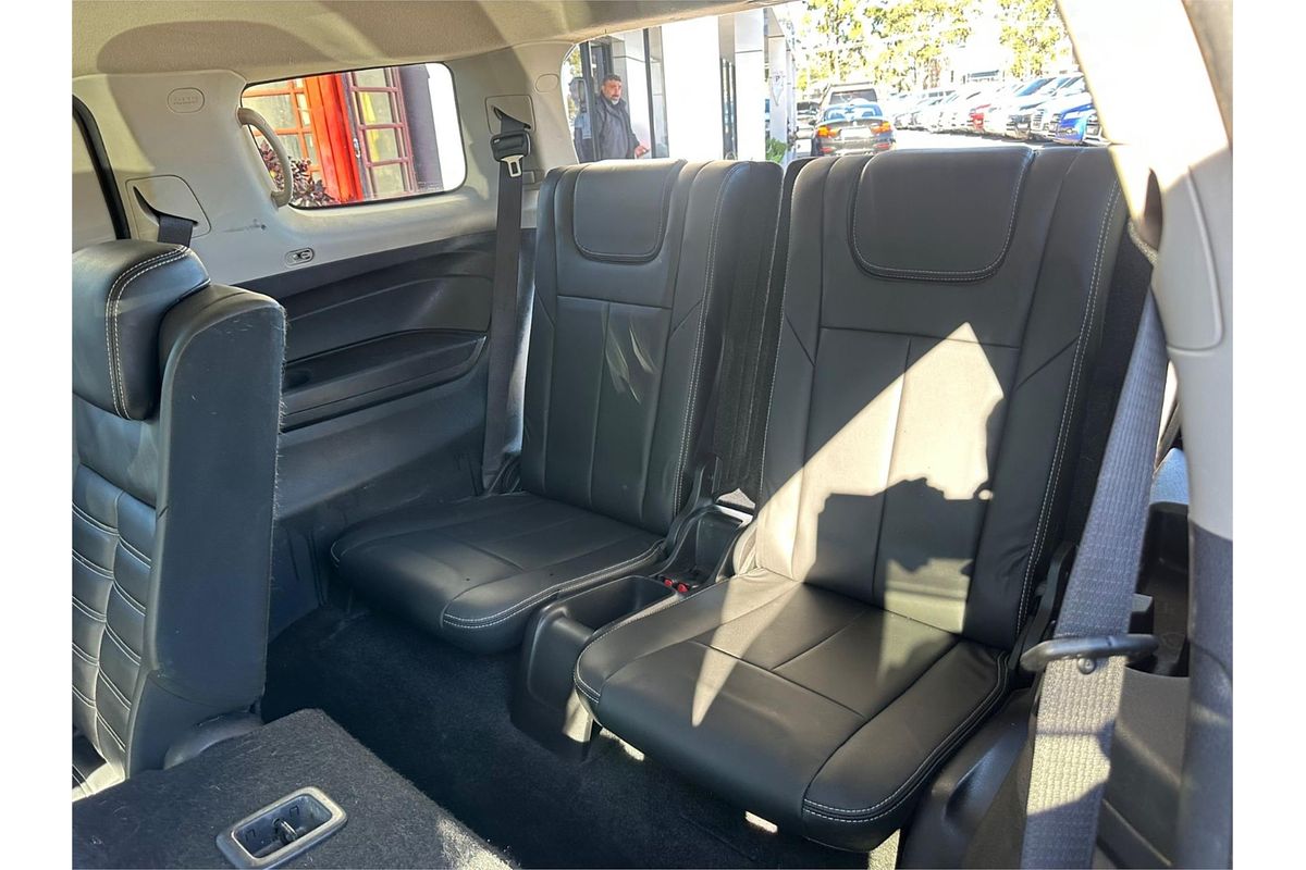 2018 Isuzu MU-X LS-T