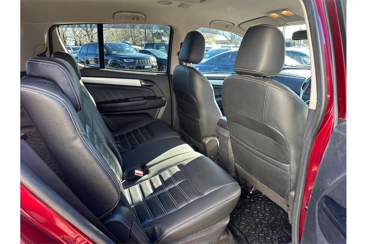 2018 Isuzu MU-X LS-T