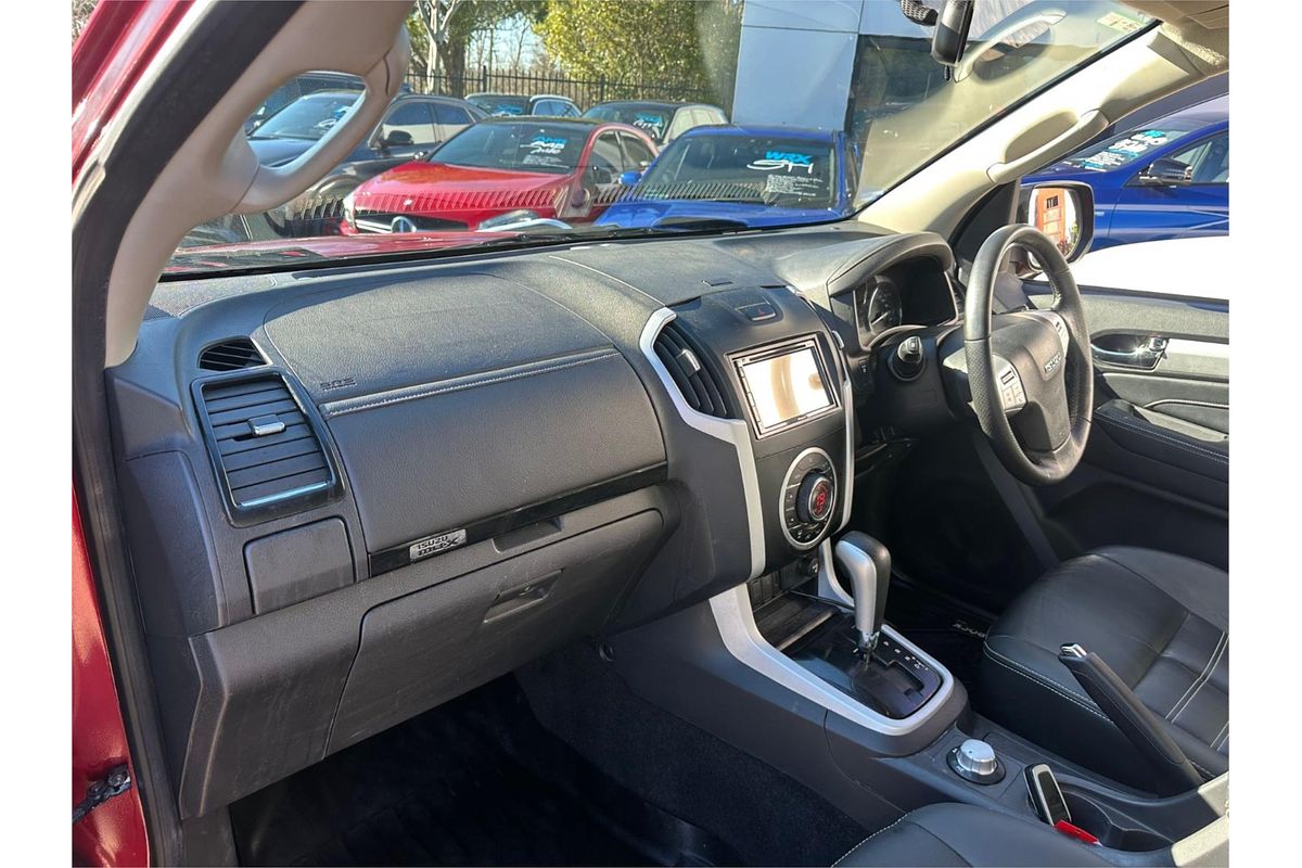 2018 Isuzu MU-X LS-T