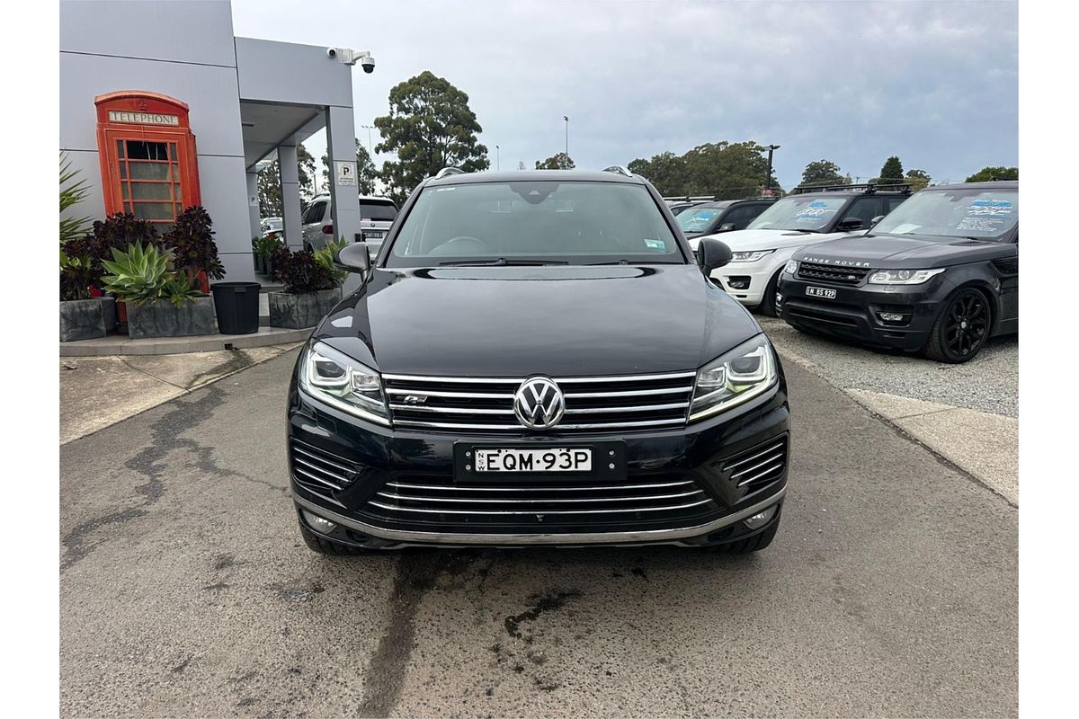 2015 Volkswagen Touareg V8 TDI R-LINE 7P MY16
