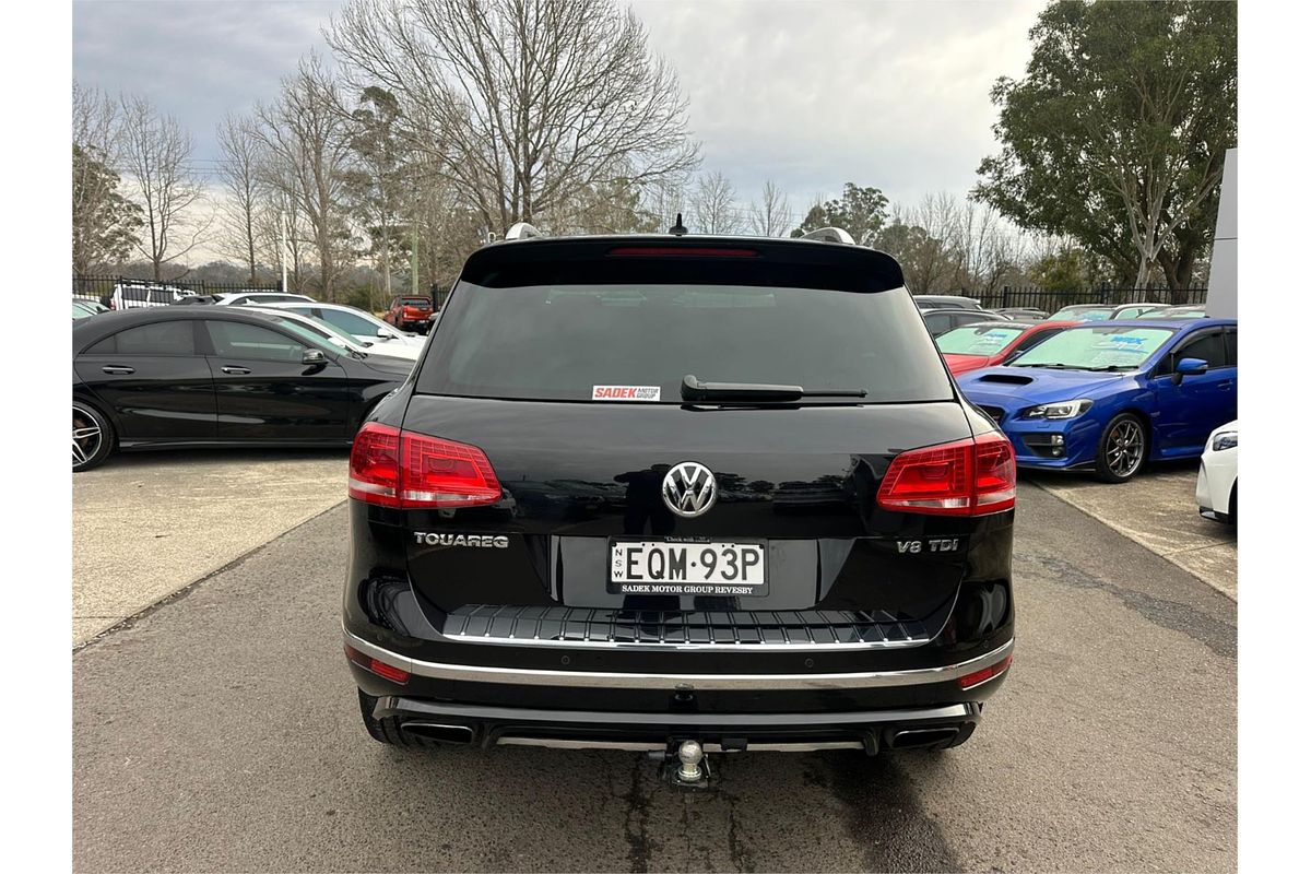 2015 Volkswagen Touareg V8 TDI R-LINE 7P MY16