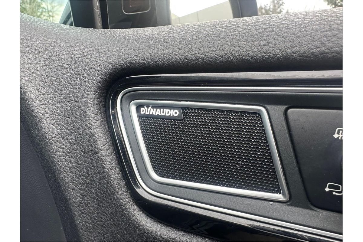 2015 Volkswagen Touareg V8 TDI R-LINE 7P MY16