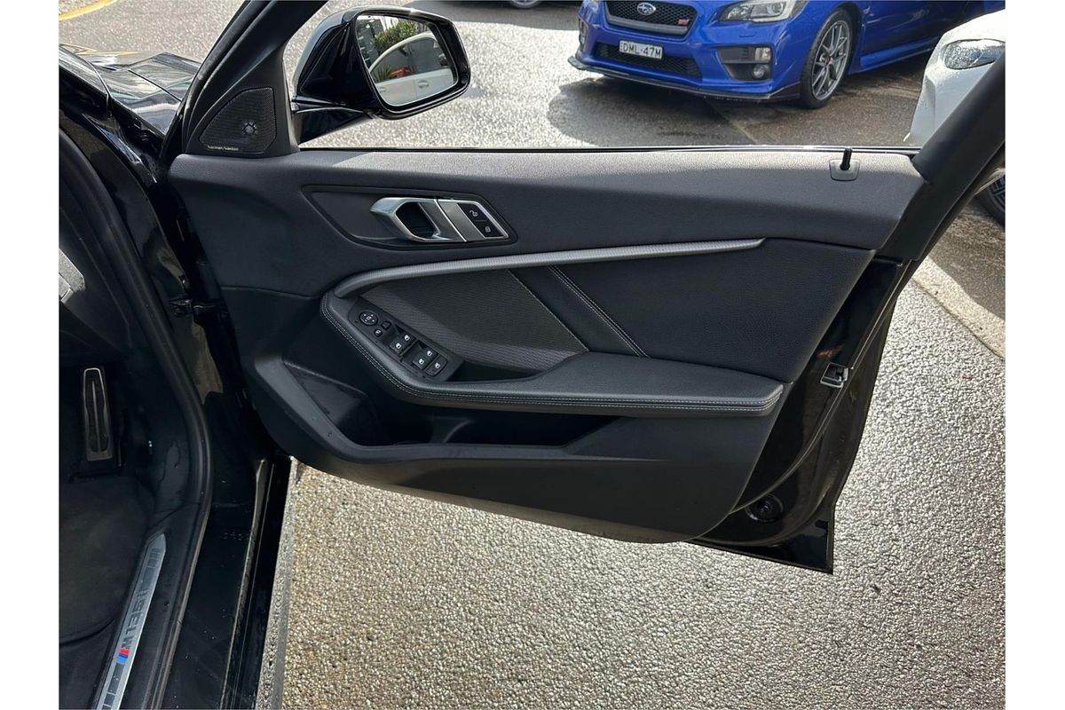 2020 BMW 1 M135i xDRIVE F40