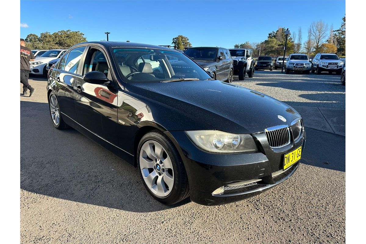 2007 BMW 3 Series 320i E90