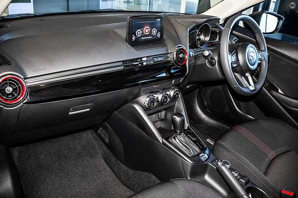 2025 Mazda 2 G15 Evolve DJ Series