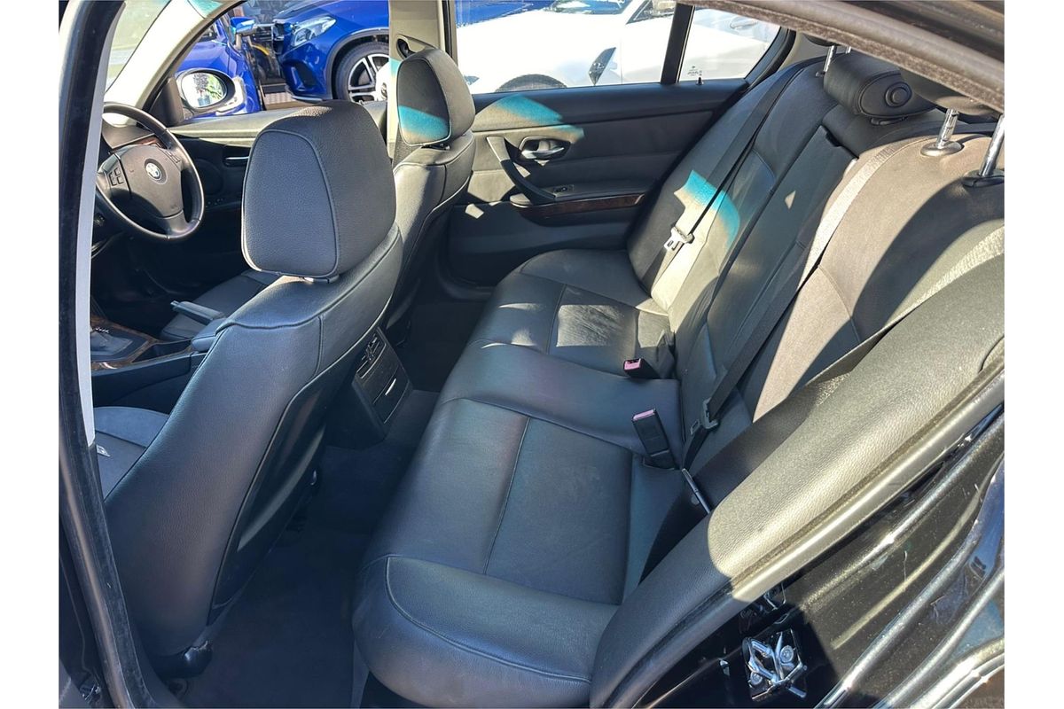 2007 BMW 3 Series 320i E90