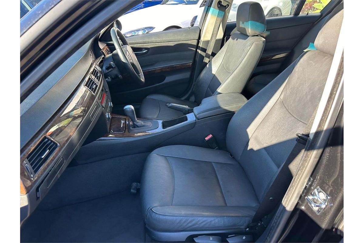 2007 BMW 3 Series 320i E90