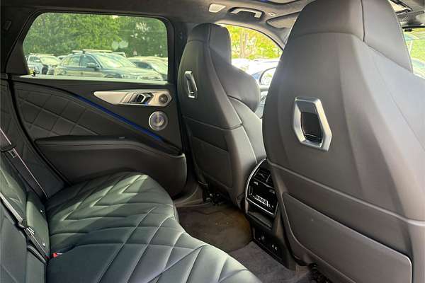 2025 BMW XM LABEL PHEV G09