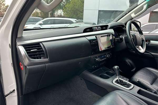 2018 Toyota Hilux SR5 (4x4) GUN126R MY19 4X4