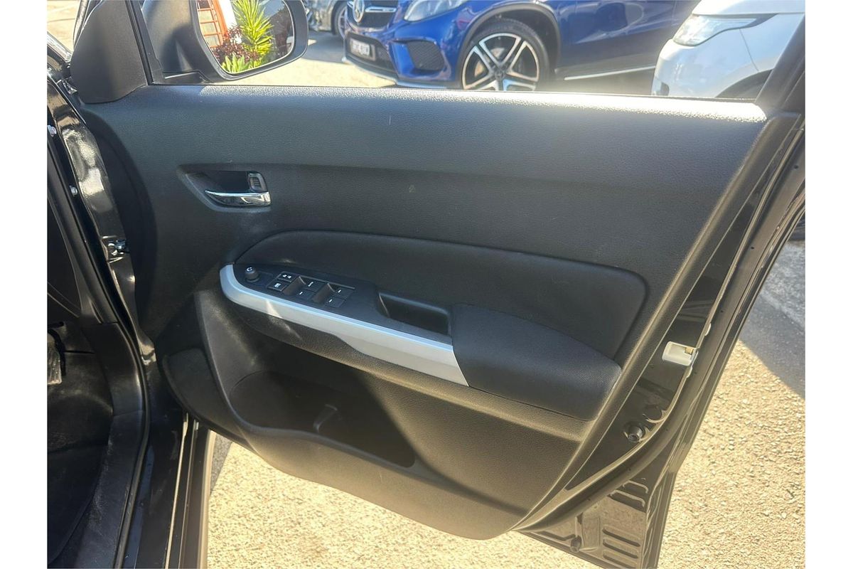 2016 Suzuki Vitara RT-S LY