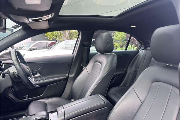 2019 Mercedes-Benz 200  V177 MY20