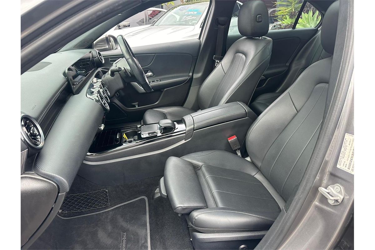 2019 Mercedes-Benz 200  V177 MY20