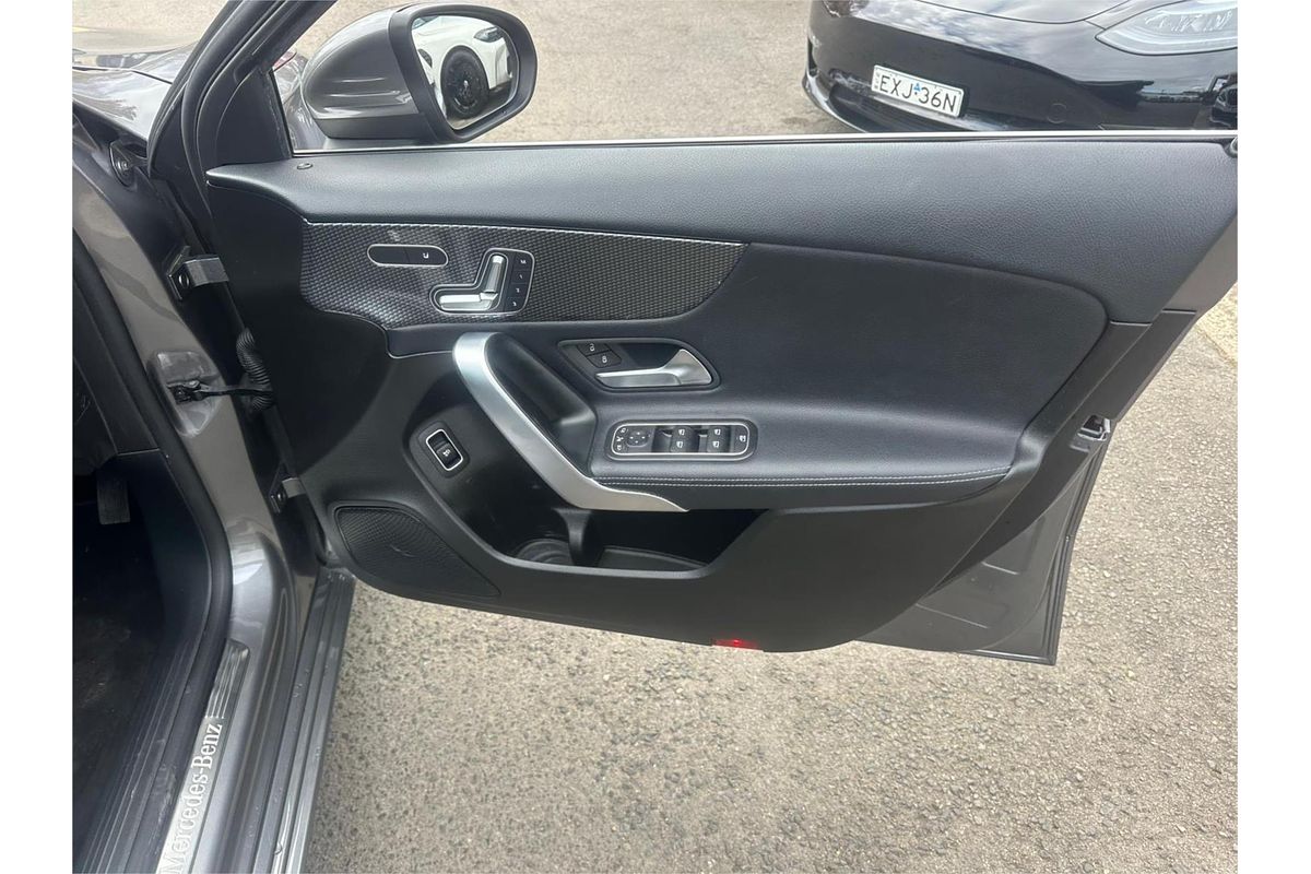 2019 Mercedes-Benz 200  V177 MY20