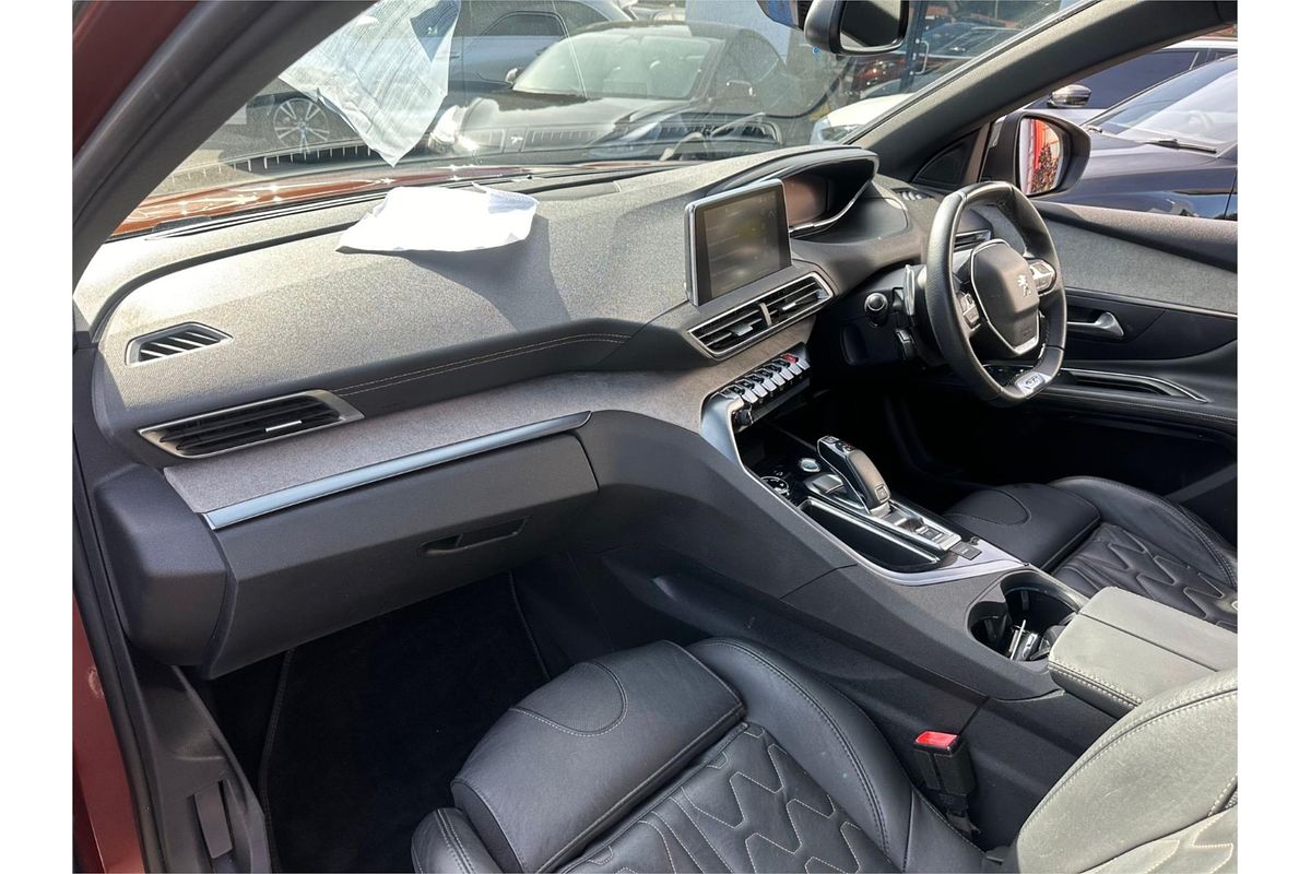 2017 Peugeot 3008 GT P84