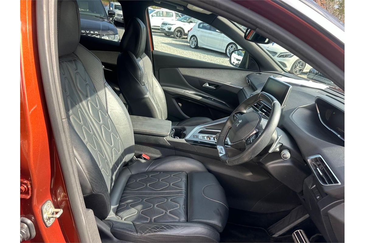 2017 Peugeot 3008 GT P84